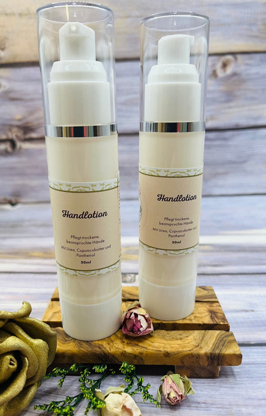Handlotion im praktischen Pumpspender